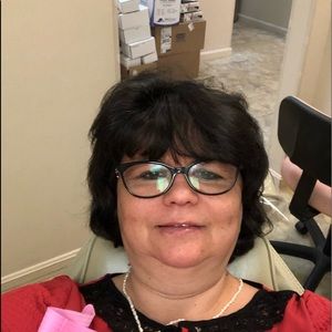 Meet your Posher, Cheryl